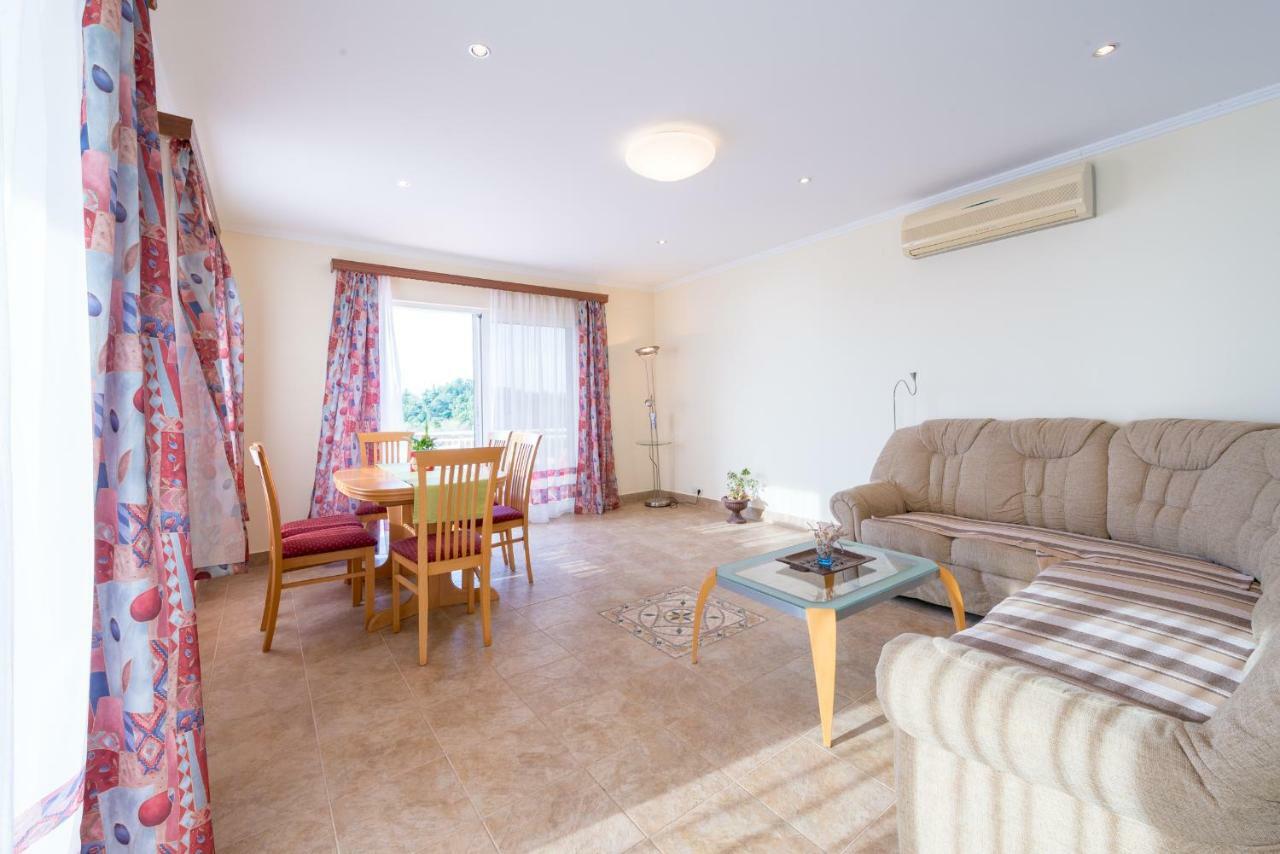 Apartment Fortuna 챠브타트 외부 사진